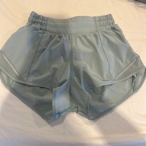 Hazy jade lululemon hotty hots 2.5inch
